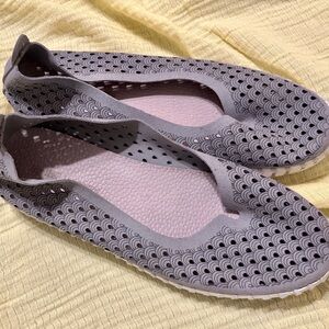 Ilse Jacobsen Light Gray Laser-Cut Ballet Flats